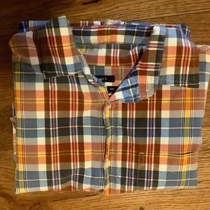 Men’s gap shirt